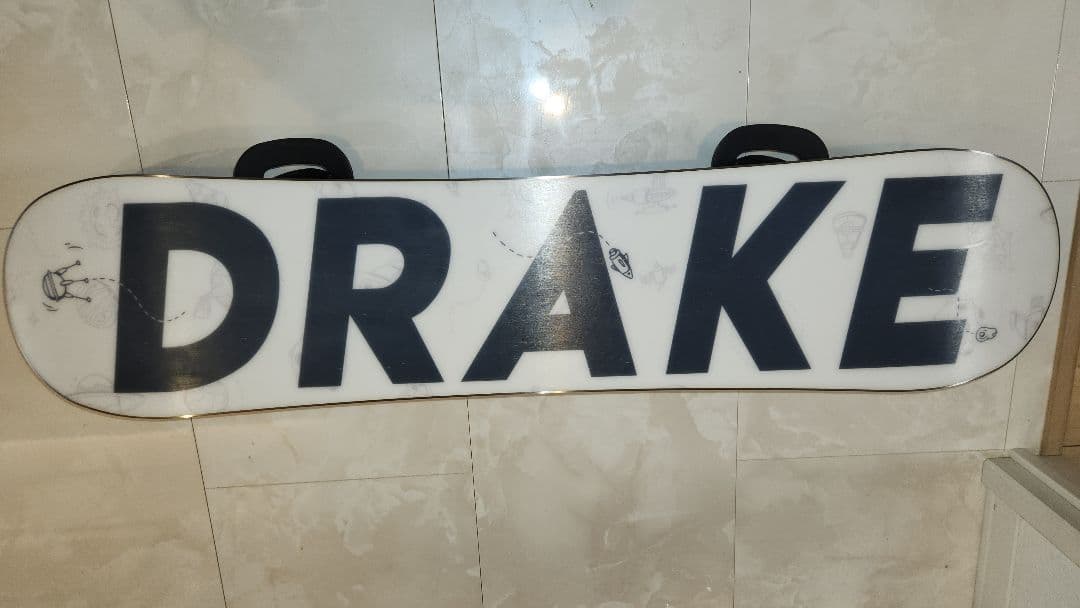 drake kids 100　ドレイク　子供用　スノーボード