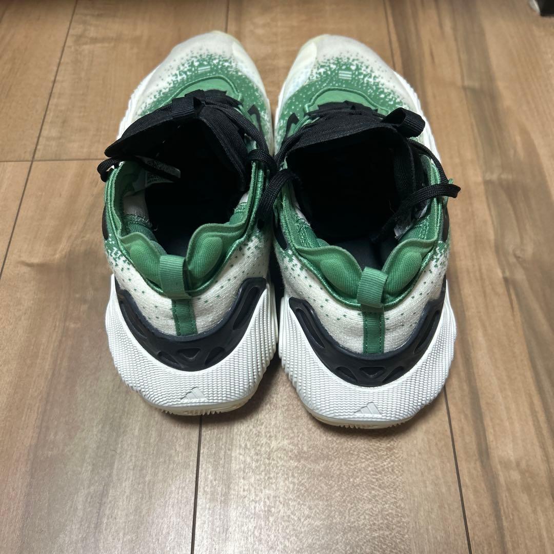 adidas バスケットボールシューズ トレイヤング3 27.5cm
