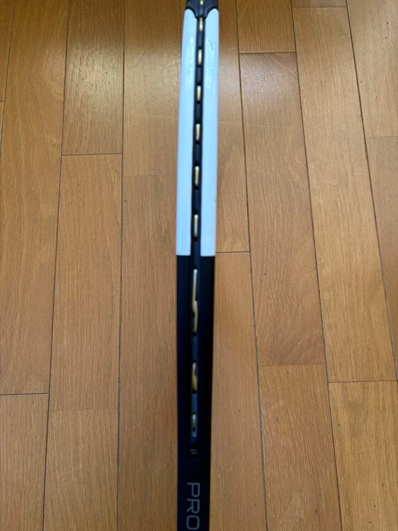 本日限定値下げ　ウィルソン PRO STAFF RF97 v12.0 フェデラー
