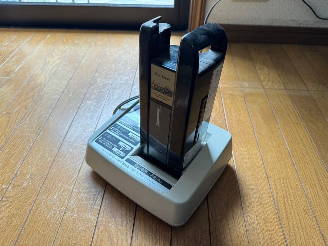 「送料込み」電動アシスト自転車 チャイルドシート付き ブラック　hydee.b