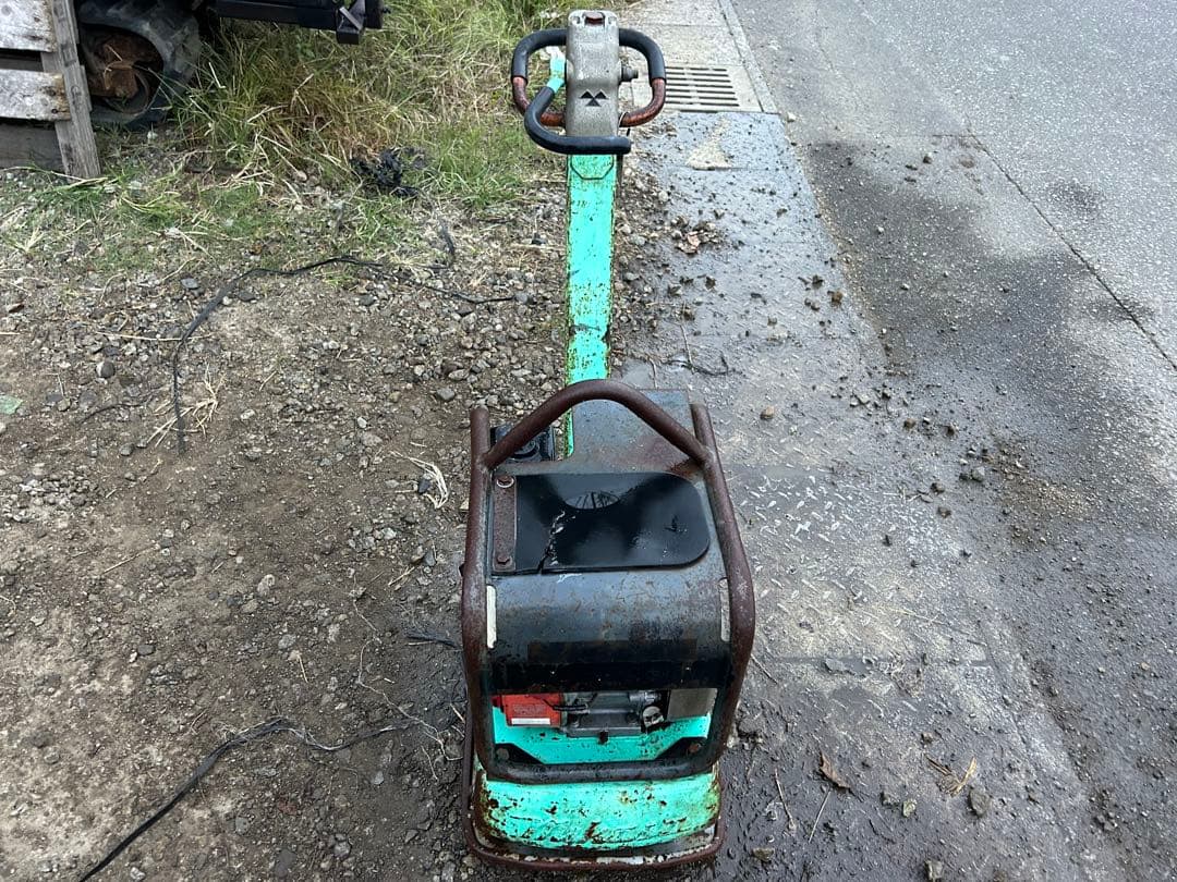 宮崎　三笠産業　バイブロコンパクター　プレートコンパクター 5.5馬力　ランマ