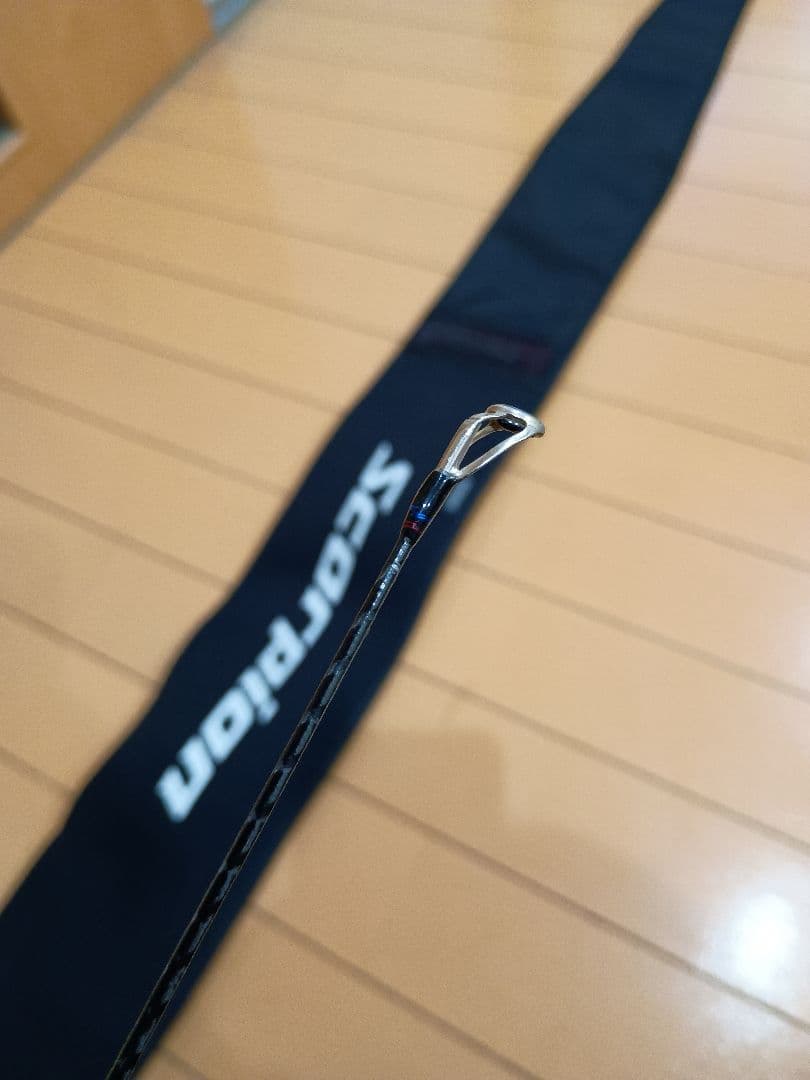 シマノ　19スコーピオン　1651r-2 ベイトロッド