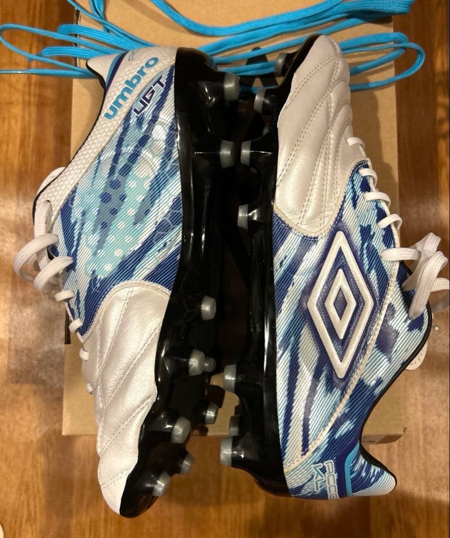 アンブロ　アクセレイター　kl hg 25.0 umbro 箱付き