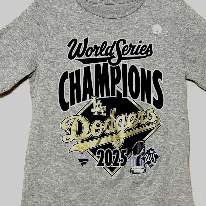 大谷翔平／ロサンゼルス・ドジャース／ワールドシリーズ優勝／セレモニーTシャツ S
