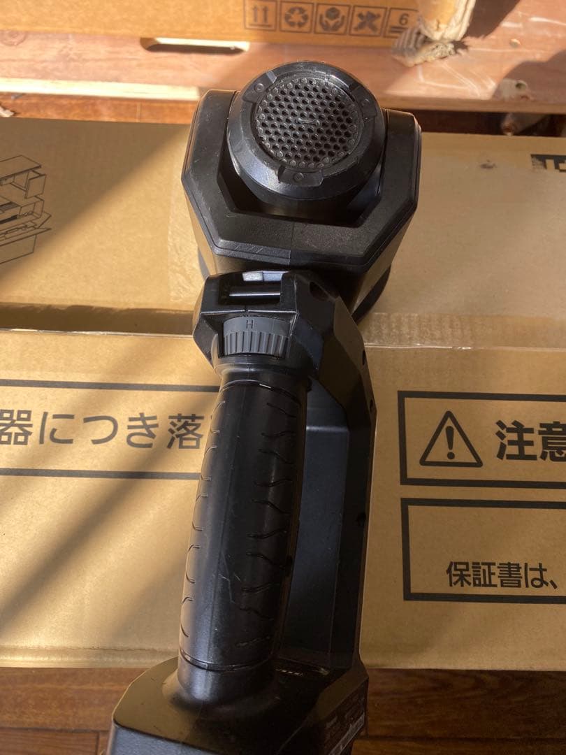 中古EZ37C6 Panasonic LEDハンディライト 14.4V/18V