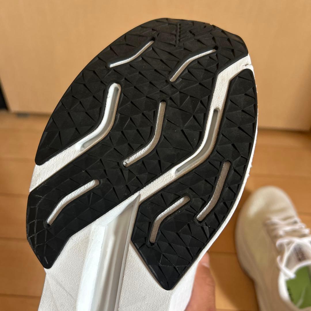 B*n様 fuelcell propel v5 ニューバランス ランニングシュー