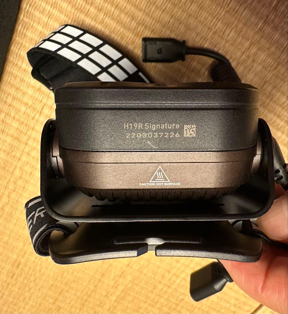 【新品未使用】LEDLENSER H19R SIGNATURE 4000lm