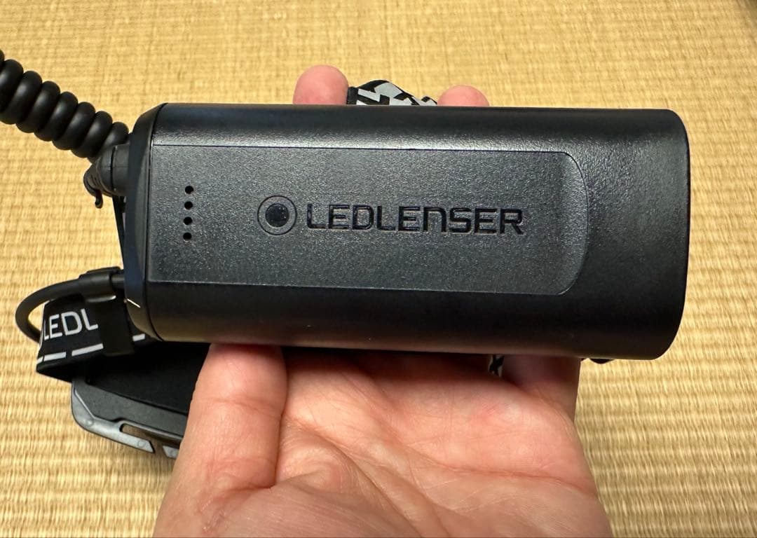 【新品未使用】LEDLENSER H19R SIGNATURE 4000lm
