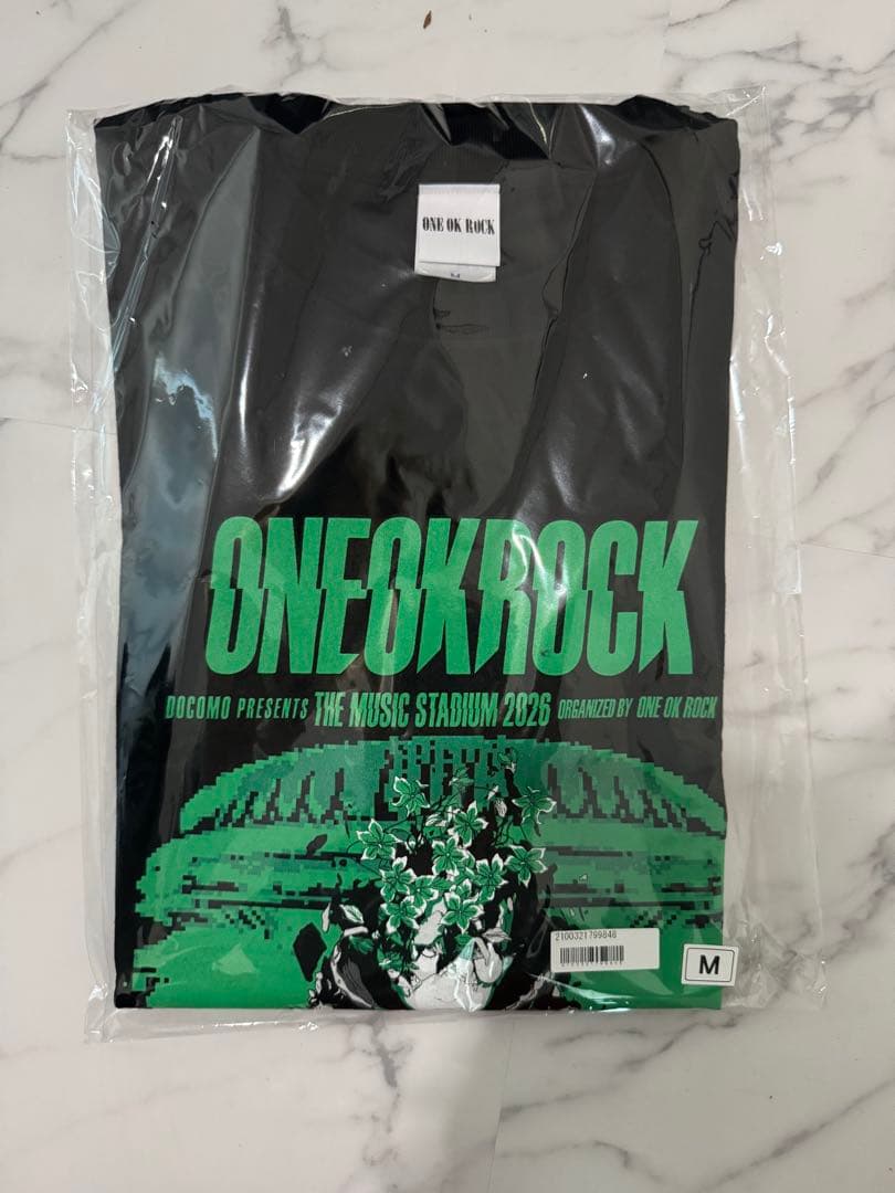 【新品未開封】ONE OK ROCK 2026 Tシャツ M ラバーバンドセット