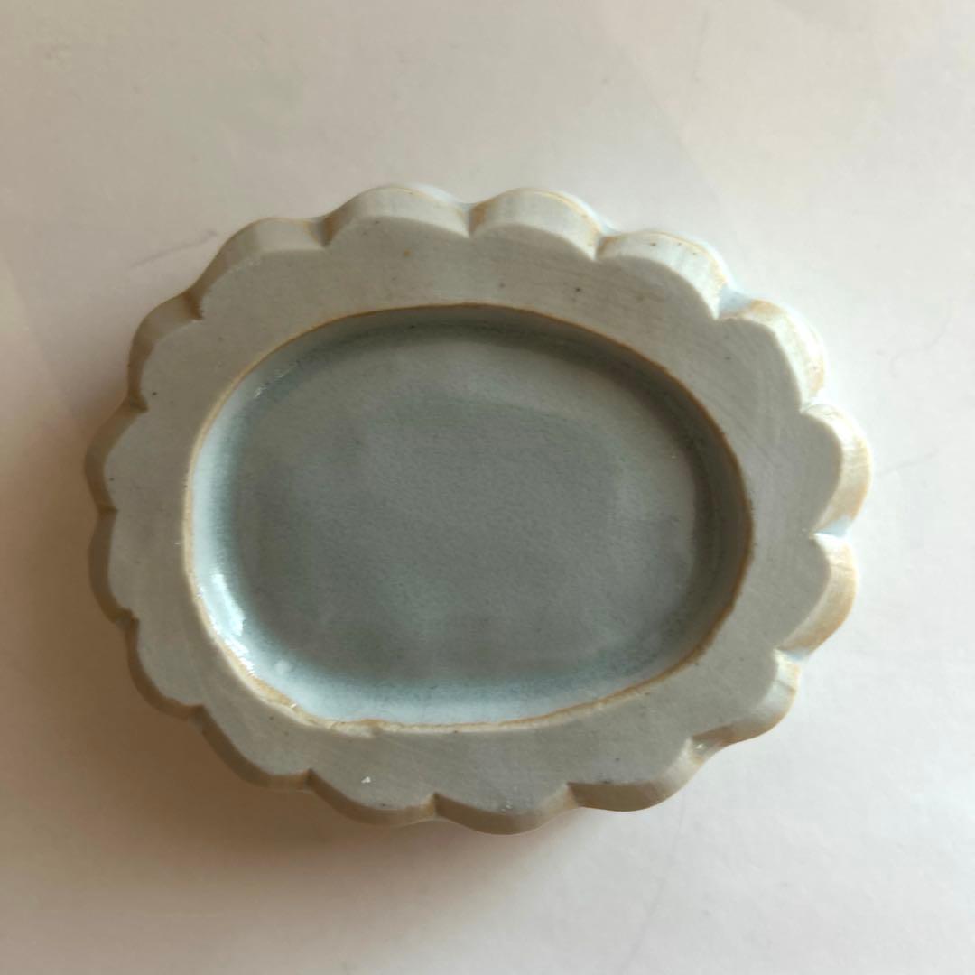白磁青磁変形小皿　3客