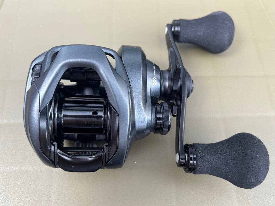 20 EXSENCE DC SS XG 右　SHIMANO エクスセンス　(70