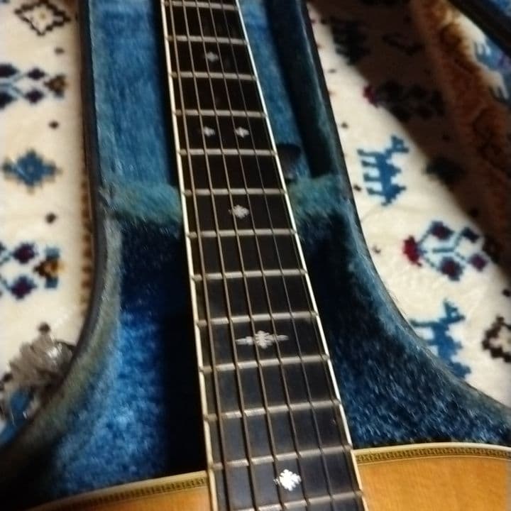 YAMAHA L-8 アコースティックギター 専用ケース付