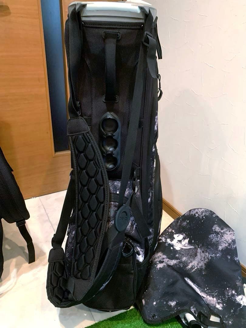 美品　完売　オジオ　WOODE HYBRID スタンド　キャディバッグ
