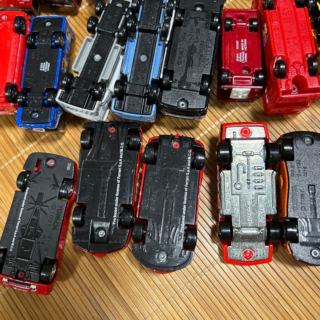 ミニカーセット ２６個