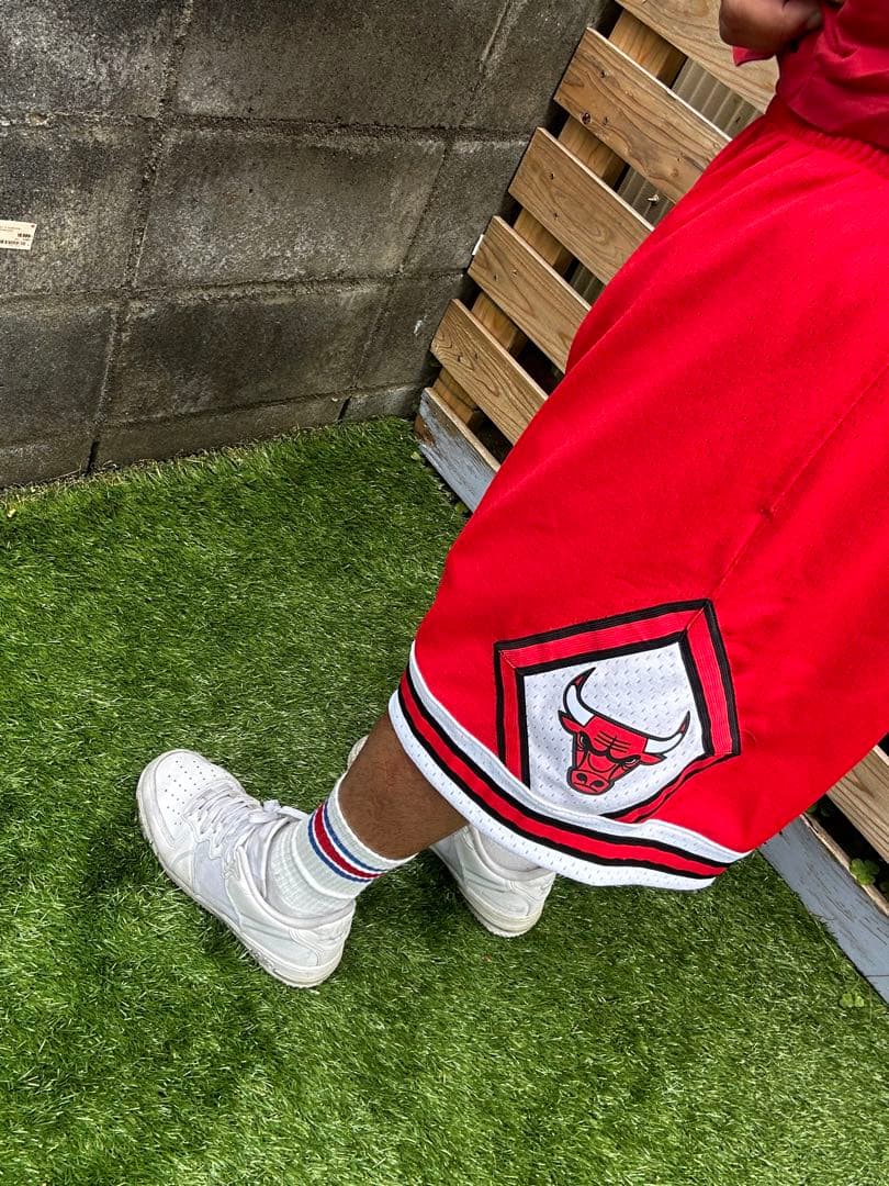 新品未使用タグ付きのNBA シカゴ　ブルズ（Chicago bulls）2XL