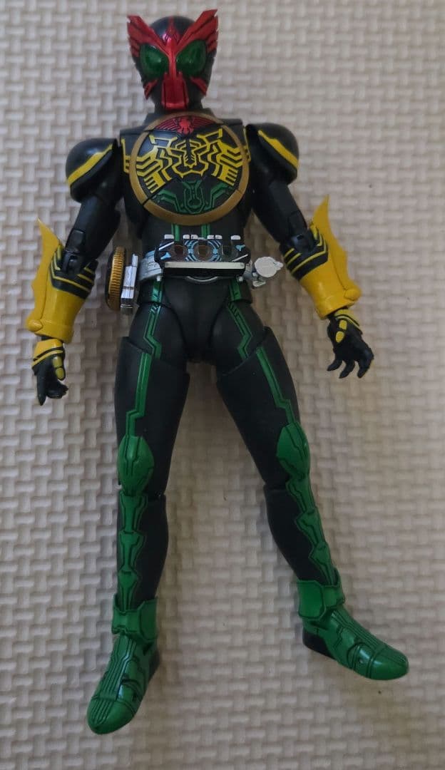 真骨彫　仮面ライダーオーズ　タトバコンボ　【腕破損】