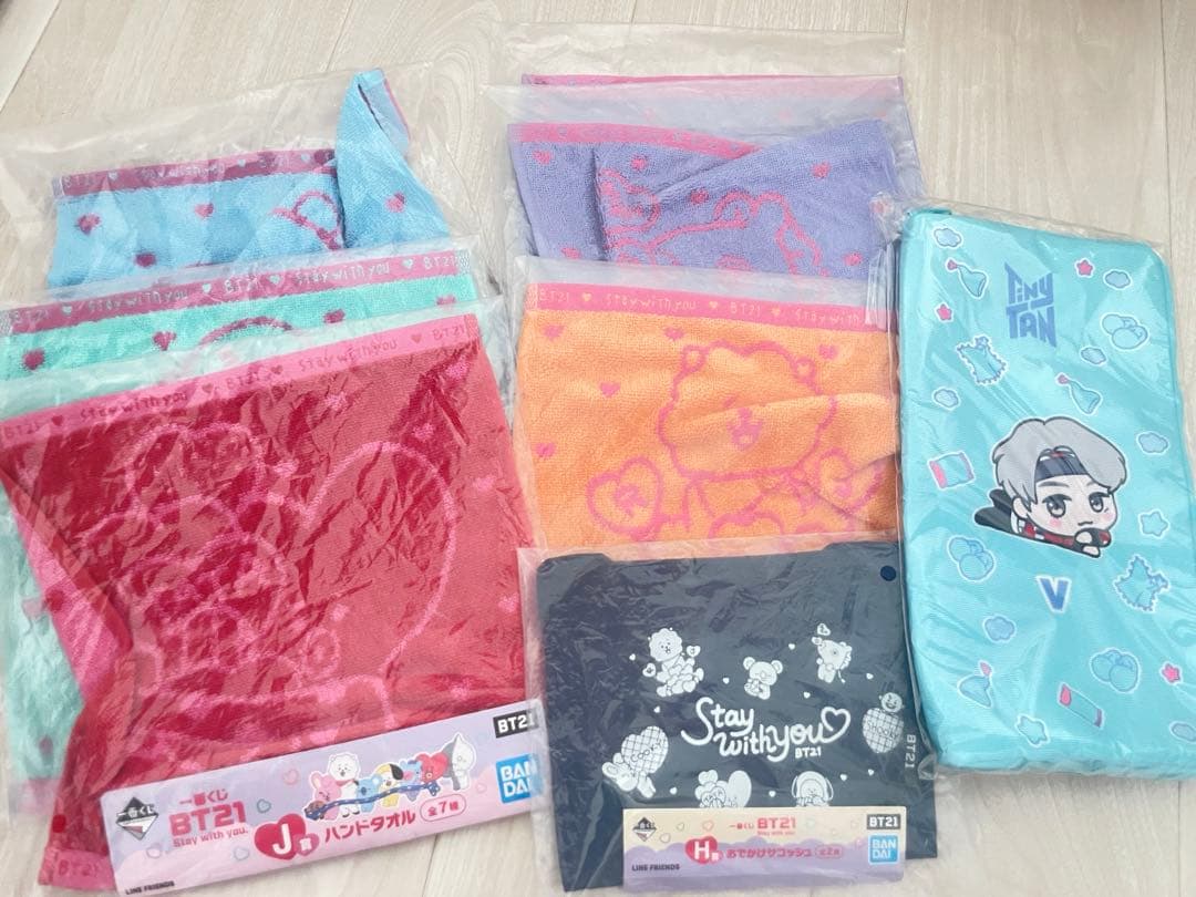 BTS BT21 まとめ売り