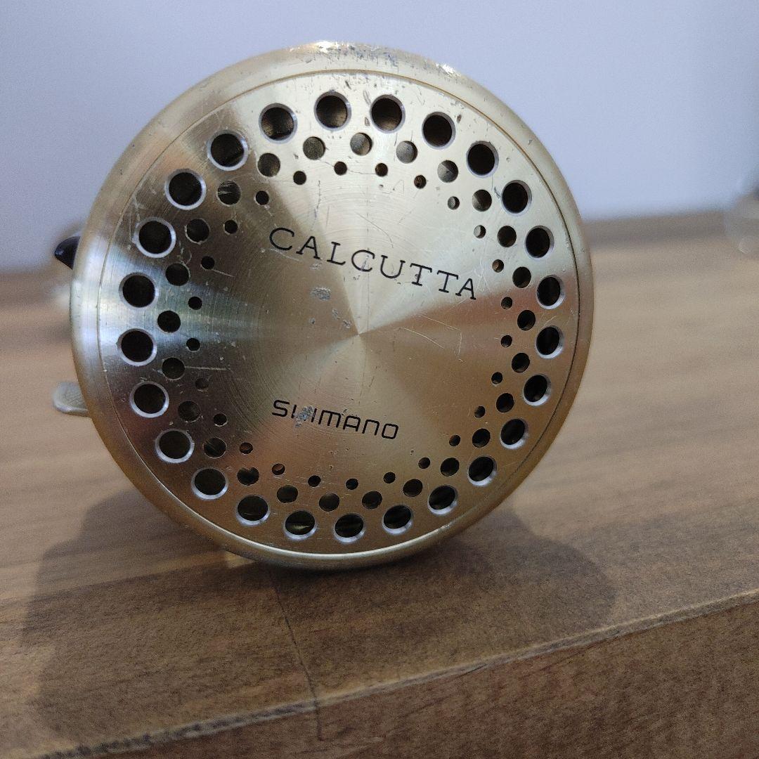 SHIMANO CALCUTTA 201ベイトリール ゴールド