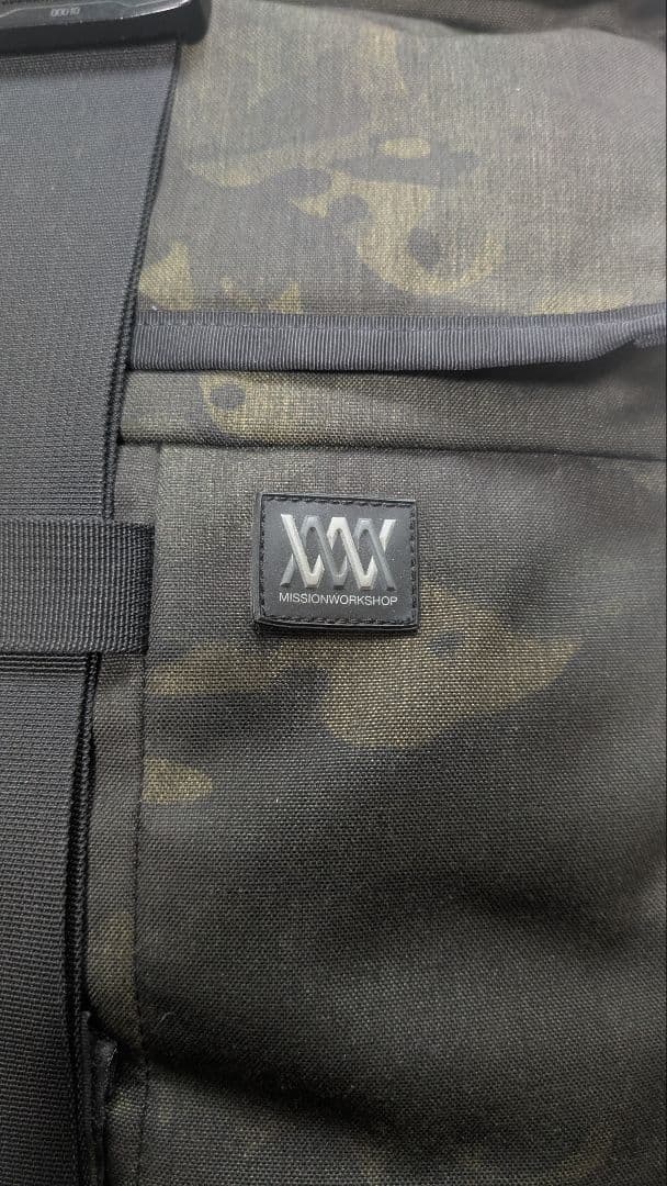 mission workshop vandal カモ　cobraバックル