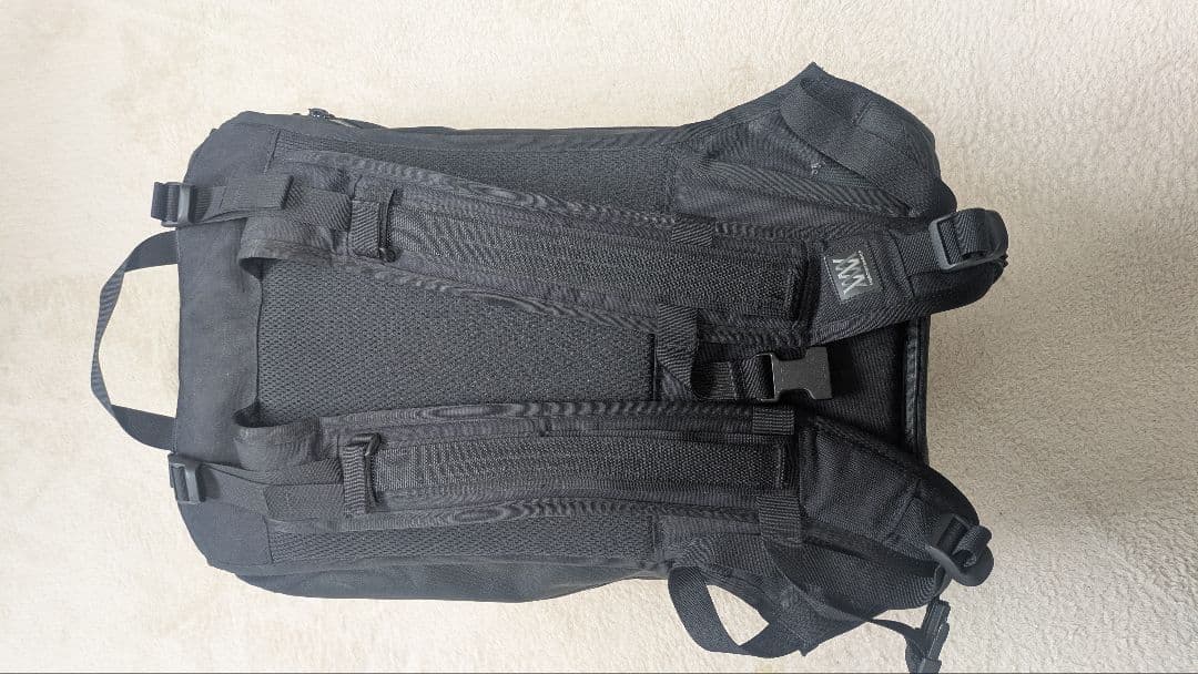 mission workshop vandal カモ　cobraバックル