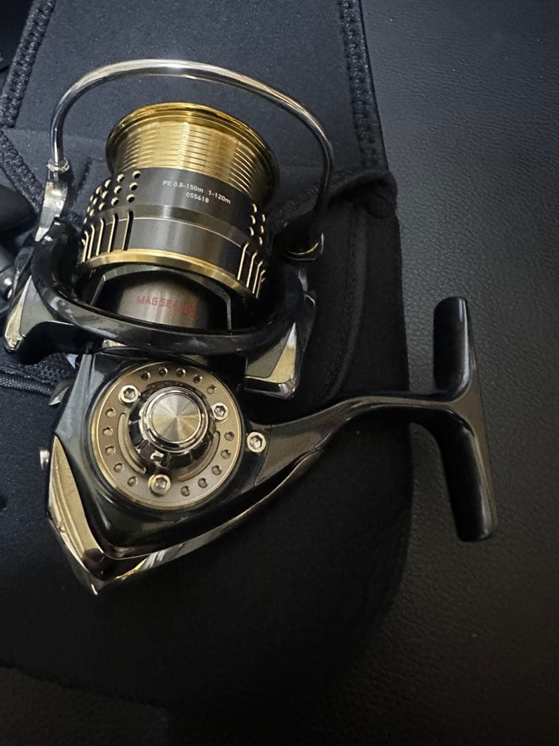 DAIWA EXIST 2508PE スピニングリール