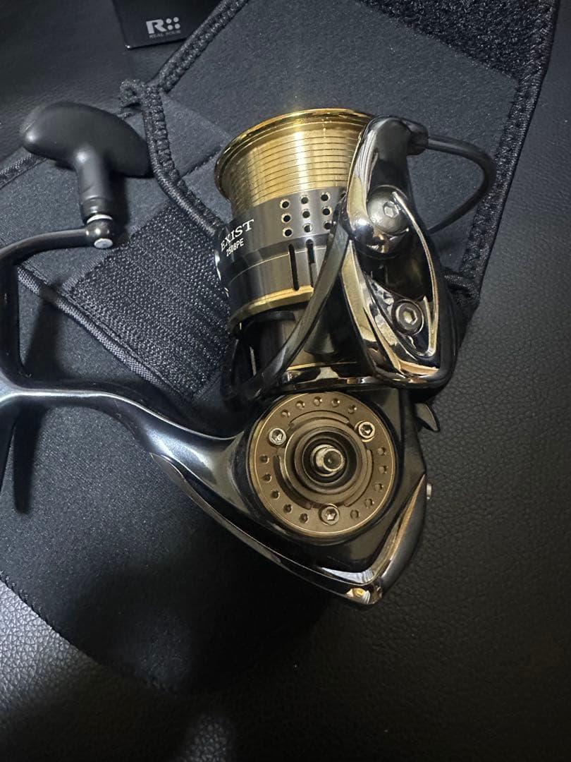 DAIWA EXIST 2508PE スピニングリール
