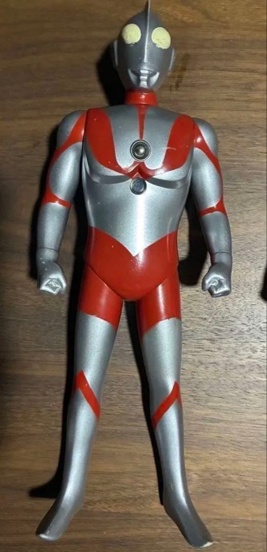 ウルトラマンシリーズ　バンダイ1993 フィギュア　3体セット　28cm