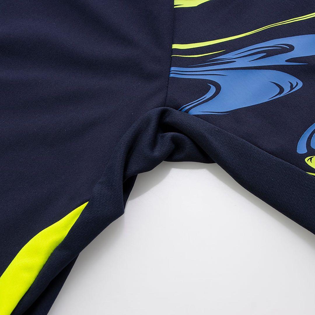 【新品】アシックス サッカーウェア ウインドバリアハーフジップトップ　Lサイズ