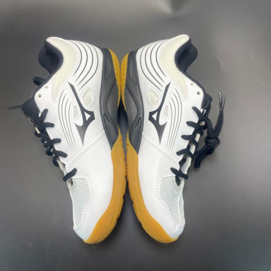 MIZUNO ミズノ　サイクロンスピード3 キッズ　バレーボールシューズ　23㎝