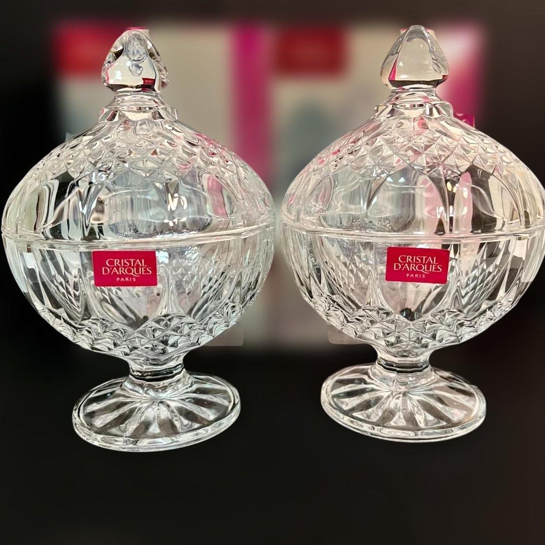 ★新品未使用★ダイヤモンドカットのクリスタル製蓋付きガラスカップ　２個セット