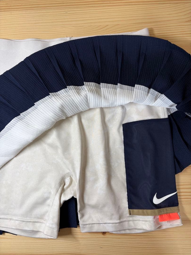 Used☆NIKE レディース S テニス スコート　プリーツ