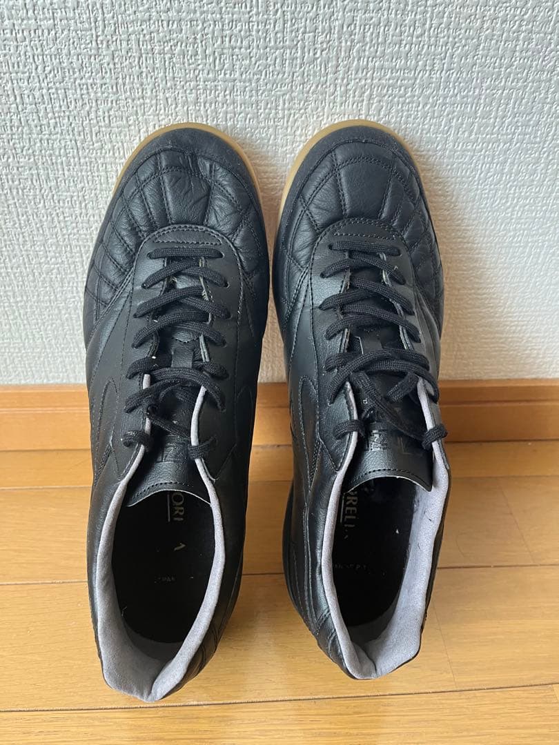 Mizuno モレリア ブラック フットサルシューズ