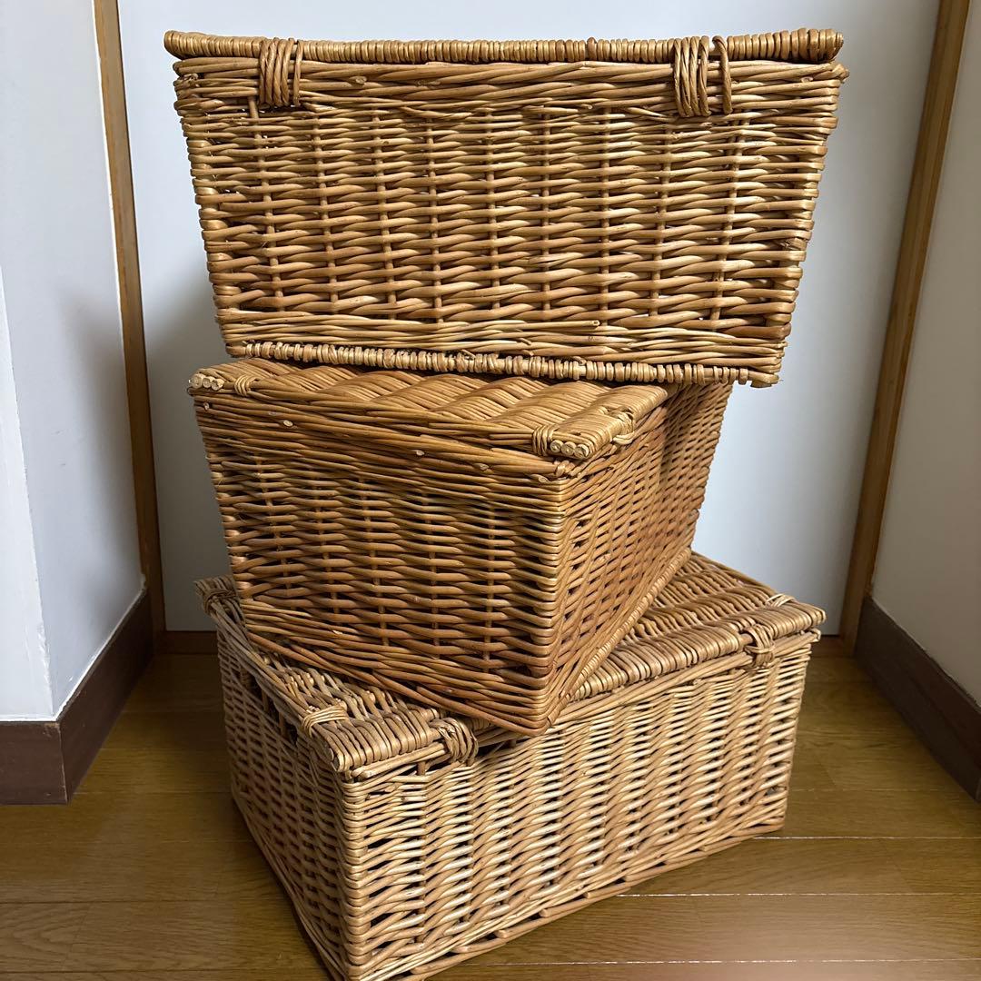 蓋付き籐バスケット