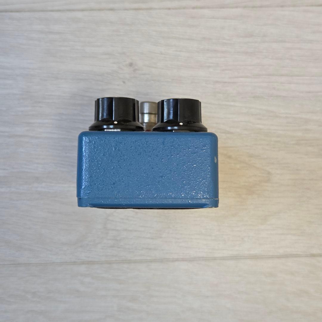 MXR Blue Box スクリプトロゴ