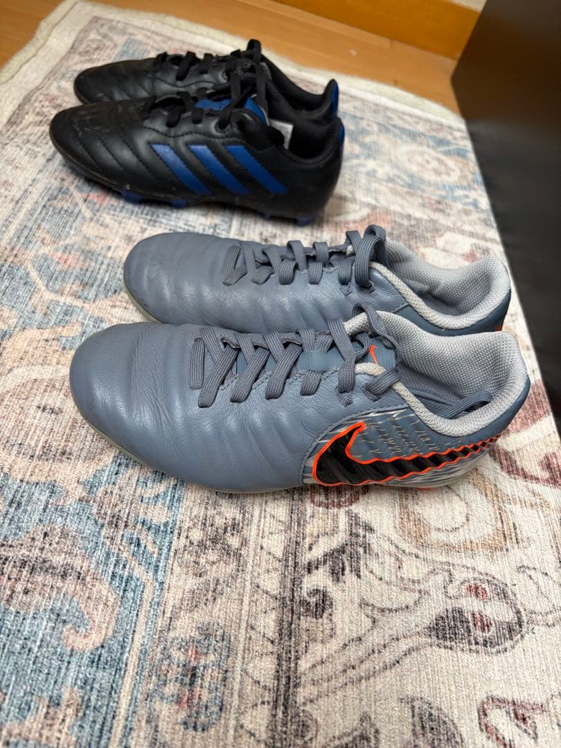 キッズ サッカーシューズ4足セット adidas Nike等