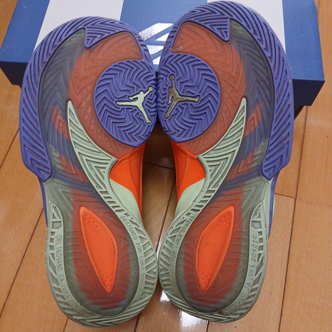 JORDANLUCA3　バッシュ グラデーション27cm