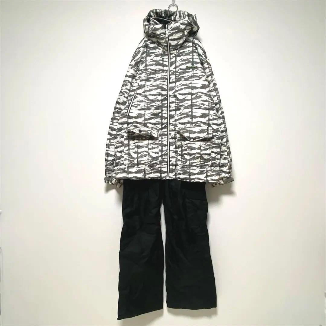 【土日限定価格】KISSMARK スノーボード／スキー兼用ウェア 上下セット