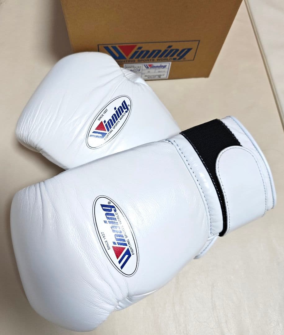 Winning ボクシンググローブ 14 oz ホワイト MS-500B 箱付き