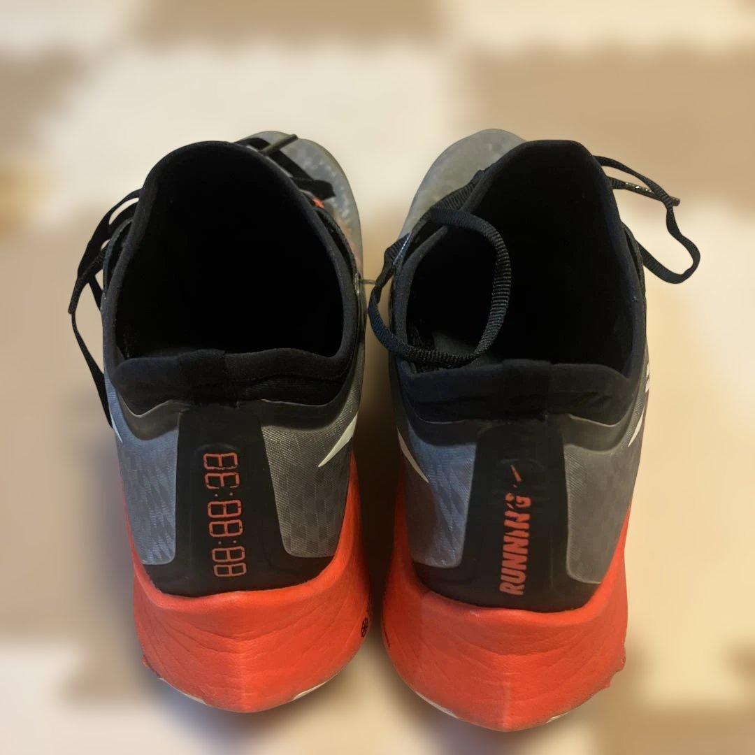 Nike Zoom fly 3 NYC限定モデル　中古品28.5