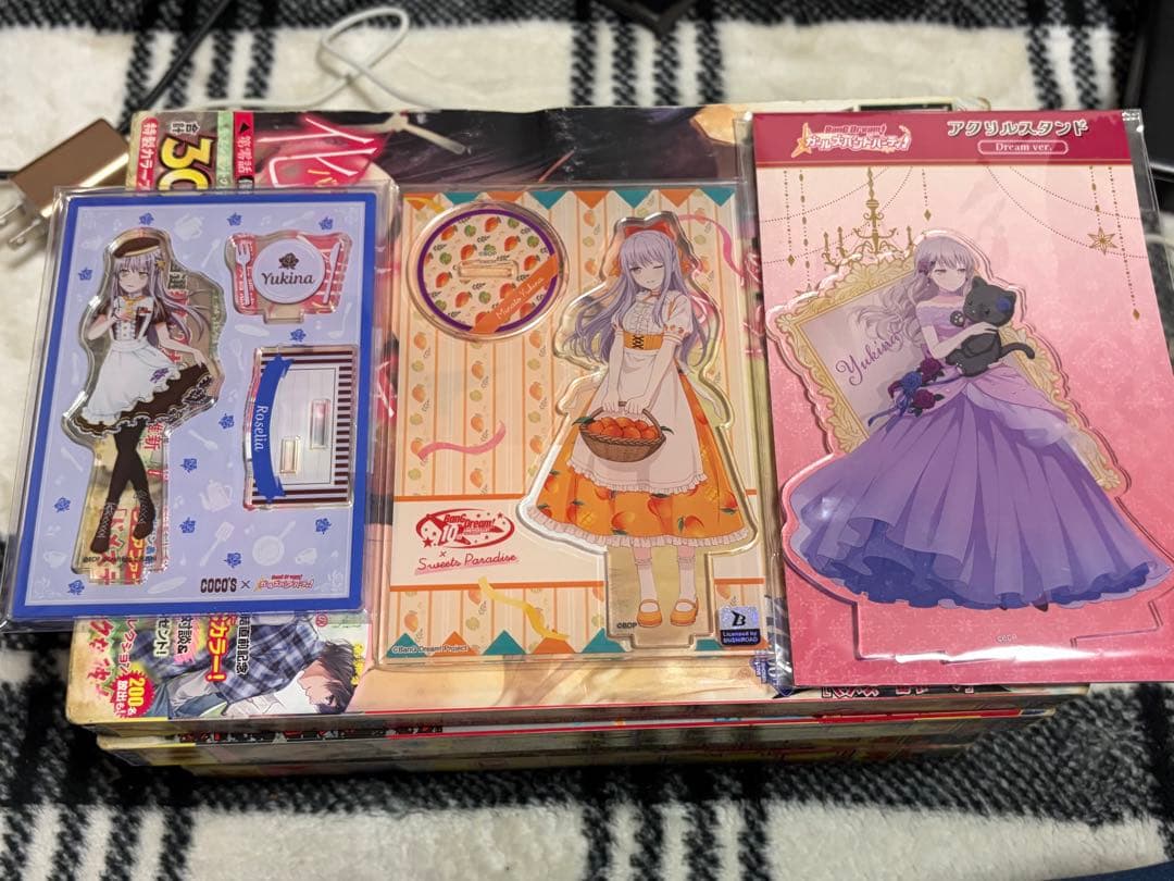 バンドリ Roselia 湊友希那 アクリルスタンドセット