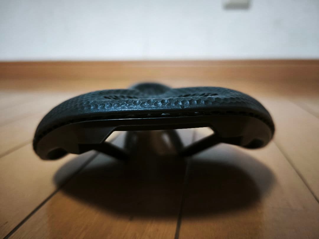 S-WORKS POWER WITH MIRROR SADDLE　143mm