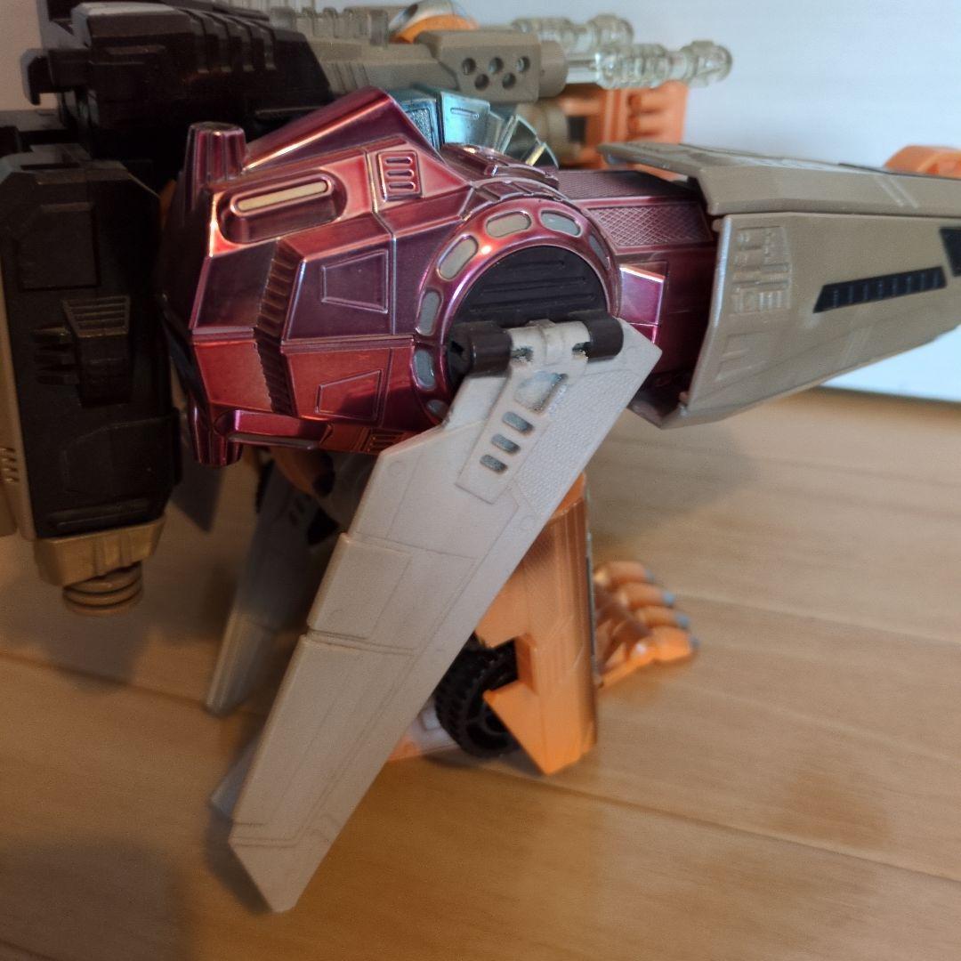 ビーストウォーズ　メタルス　パワードコンボイ