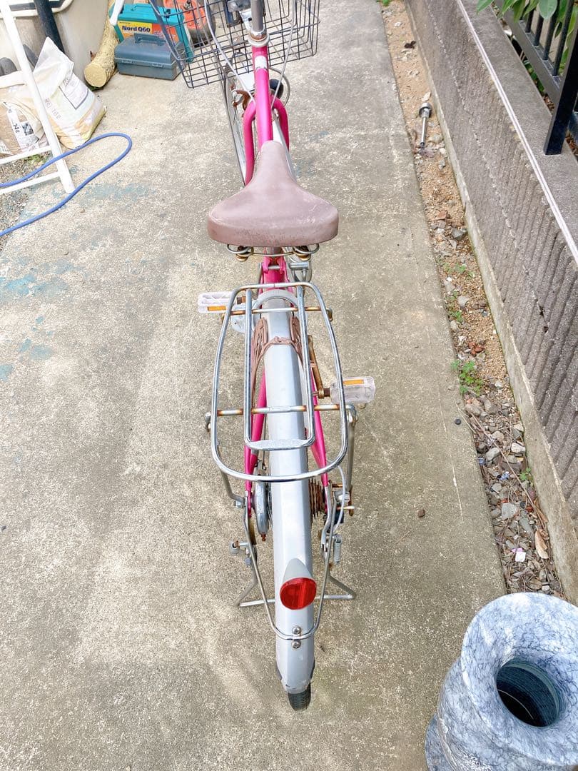 自転車　② シティサイクル　チャリ　タイヤ交換必要