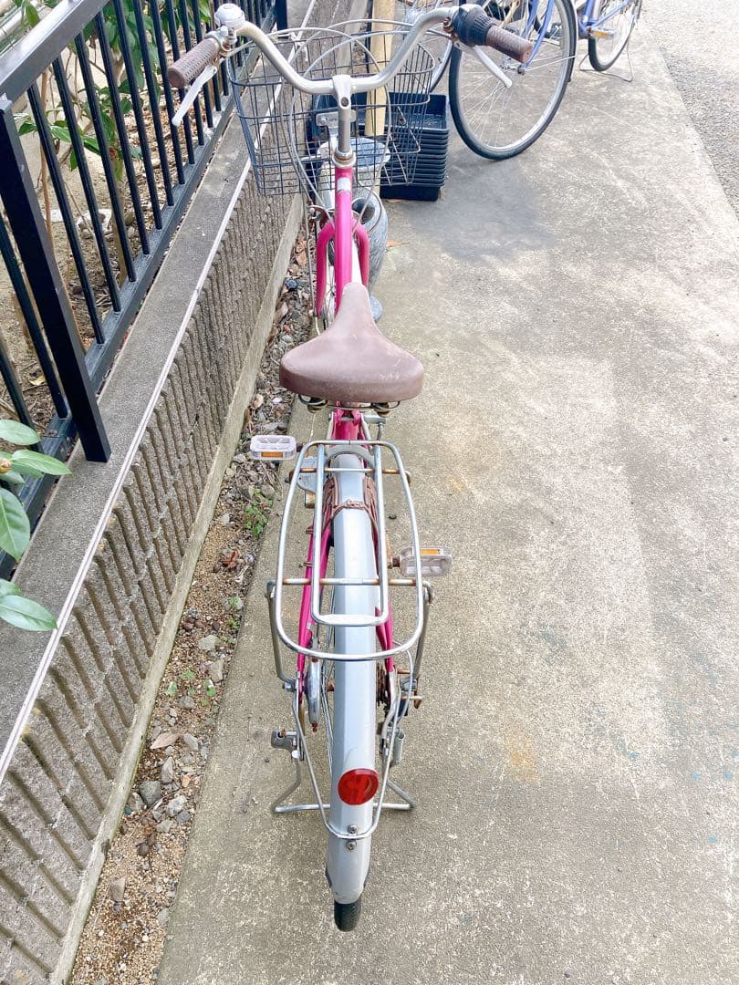 自転車　② シティサイクル　チャリ　タイヤ交換必要