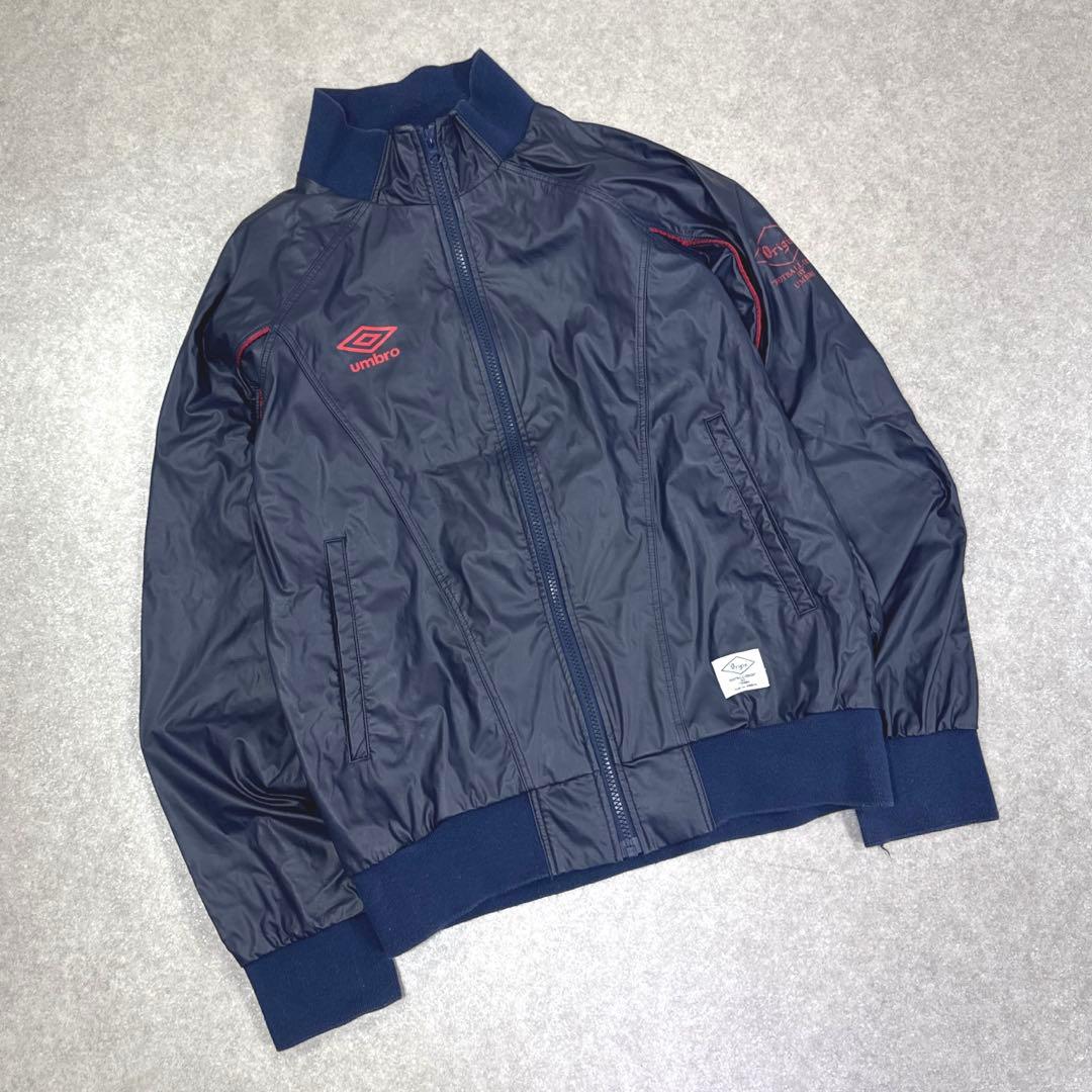 umbro アンブロ フェイクレザー セットアップ ネイビー サッカーウェア L
