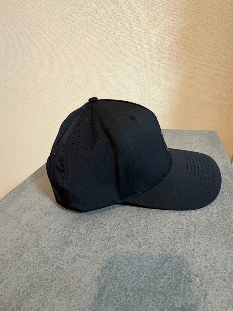 JONES ジョーンズ　キャップ Utility Punching Black