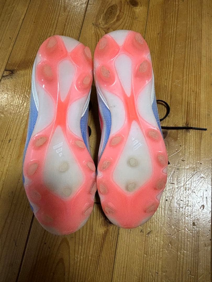 adidas F50 スパイク　22cm