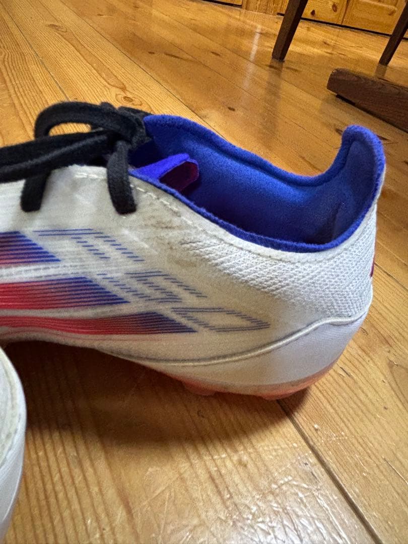 adidas F50 スパイク　22cm