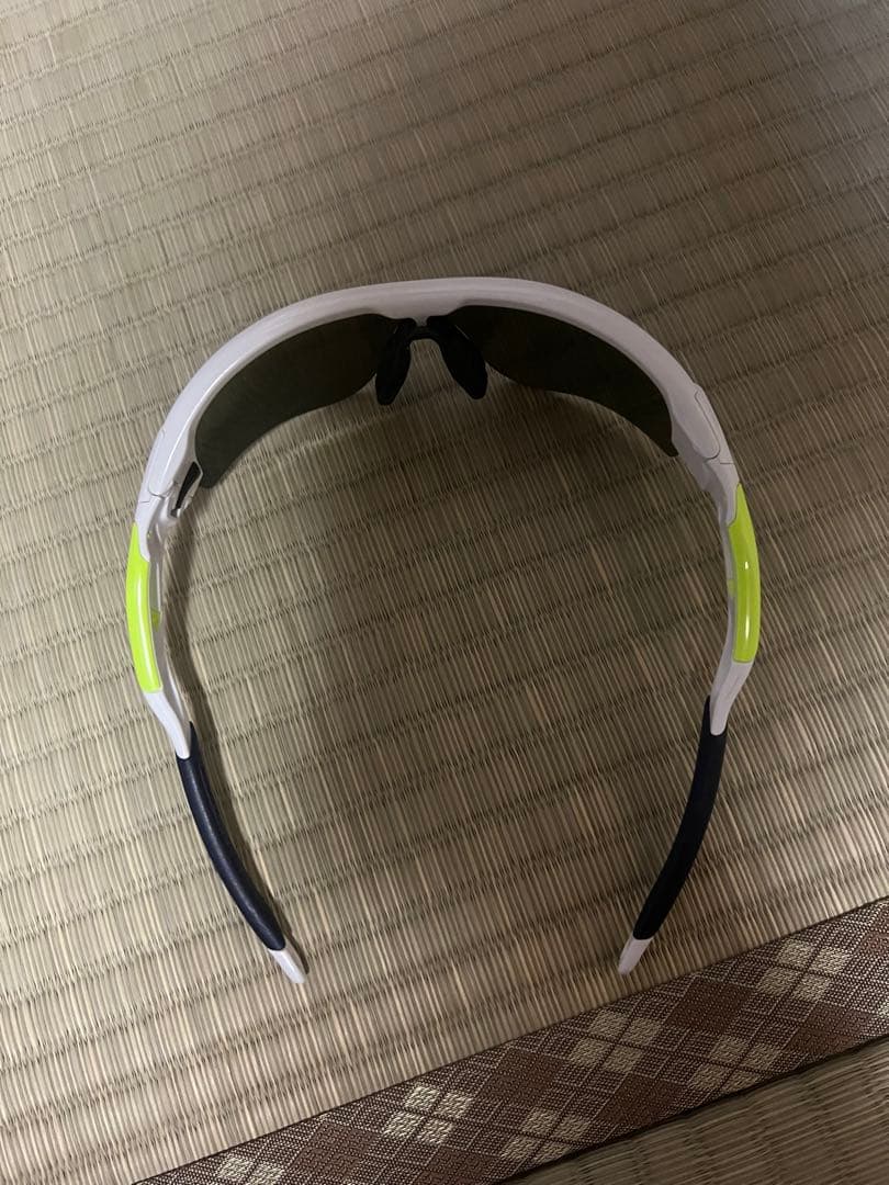 Oakley スポーツサングラス ケース付き