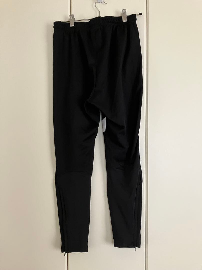 NIKE FCパンツ ビッグスウッシュ　Mサイズ